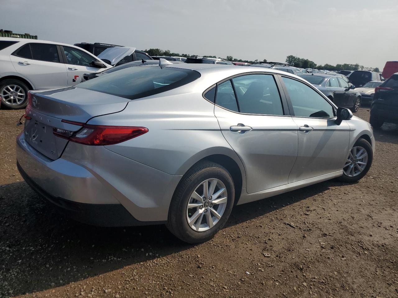 2025 Toyota Camry Xse - Image 3