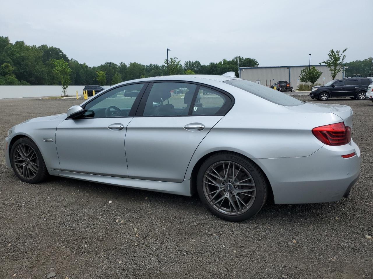 2016 BMW 535 Xi - Image 2