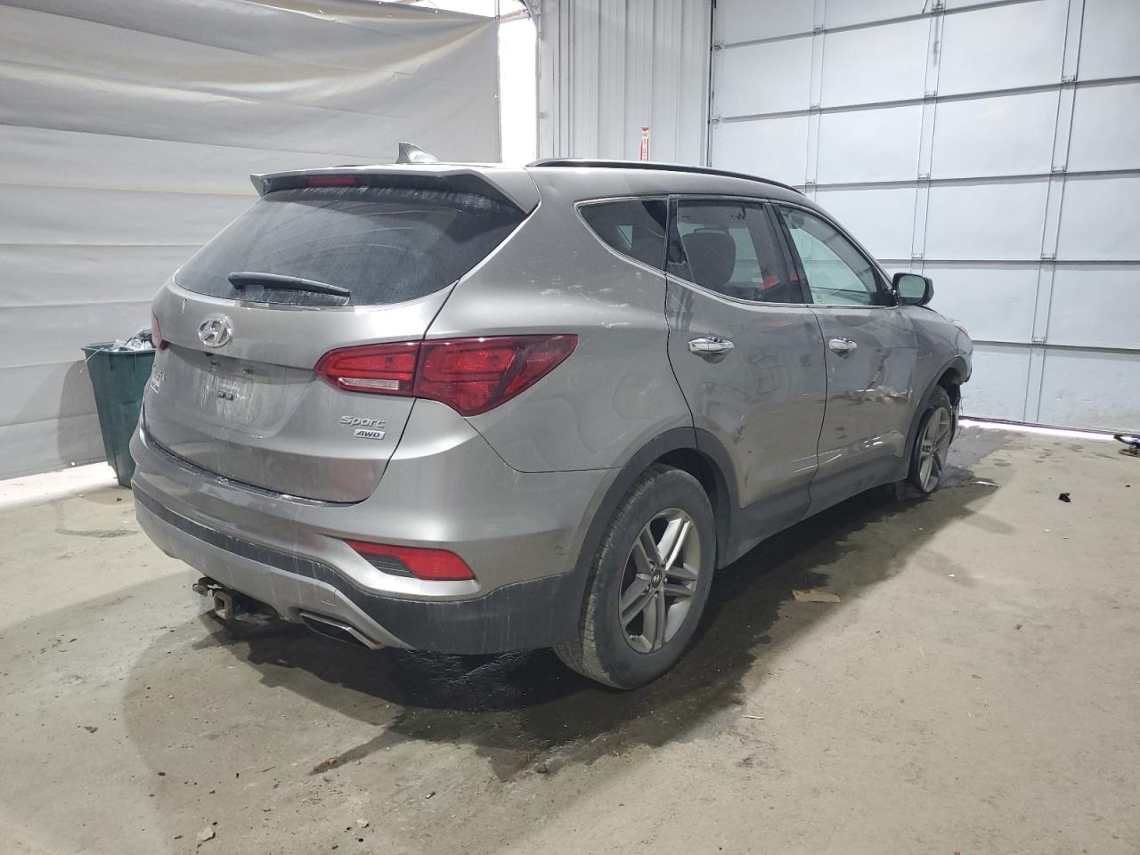 2017 Hyundai Santa Fe Sport - Фото 3