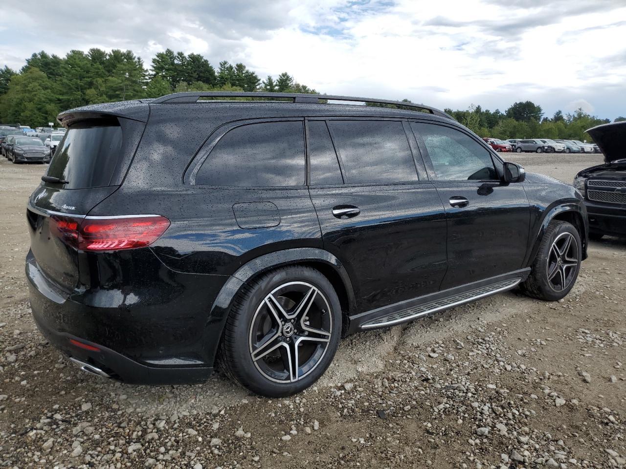 2024 Mercedes-Benz Gls 450 4Matic - Image 3