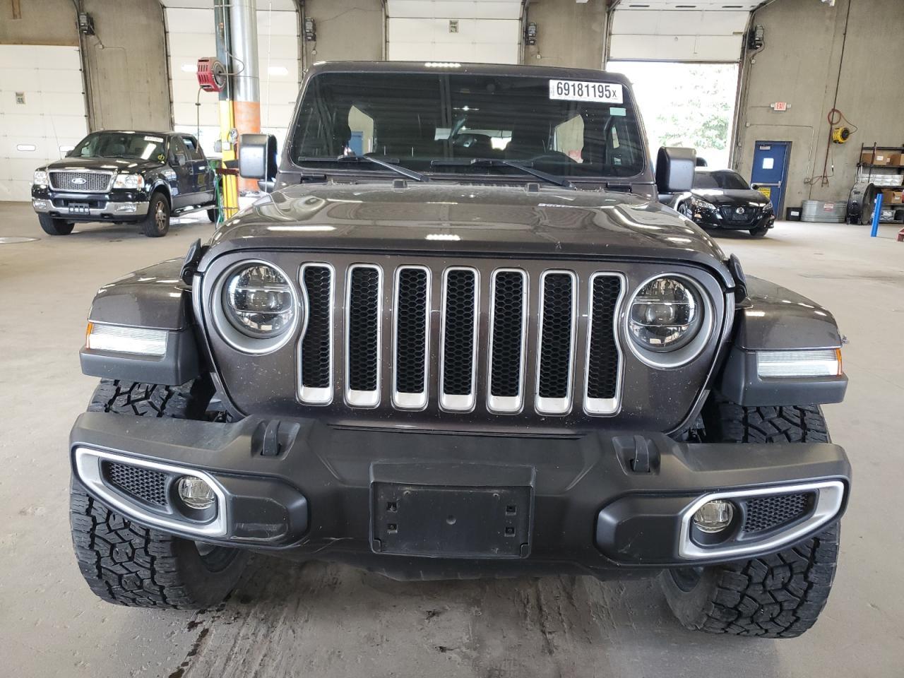 2022 Jeep Wrangler Unlimited Sahara - Фото 5