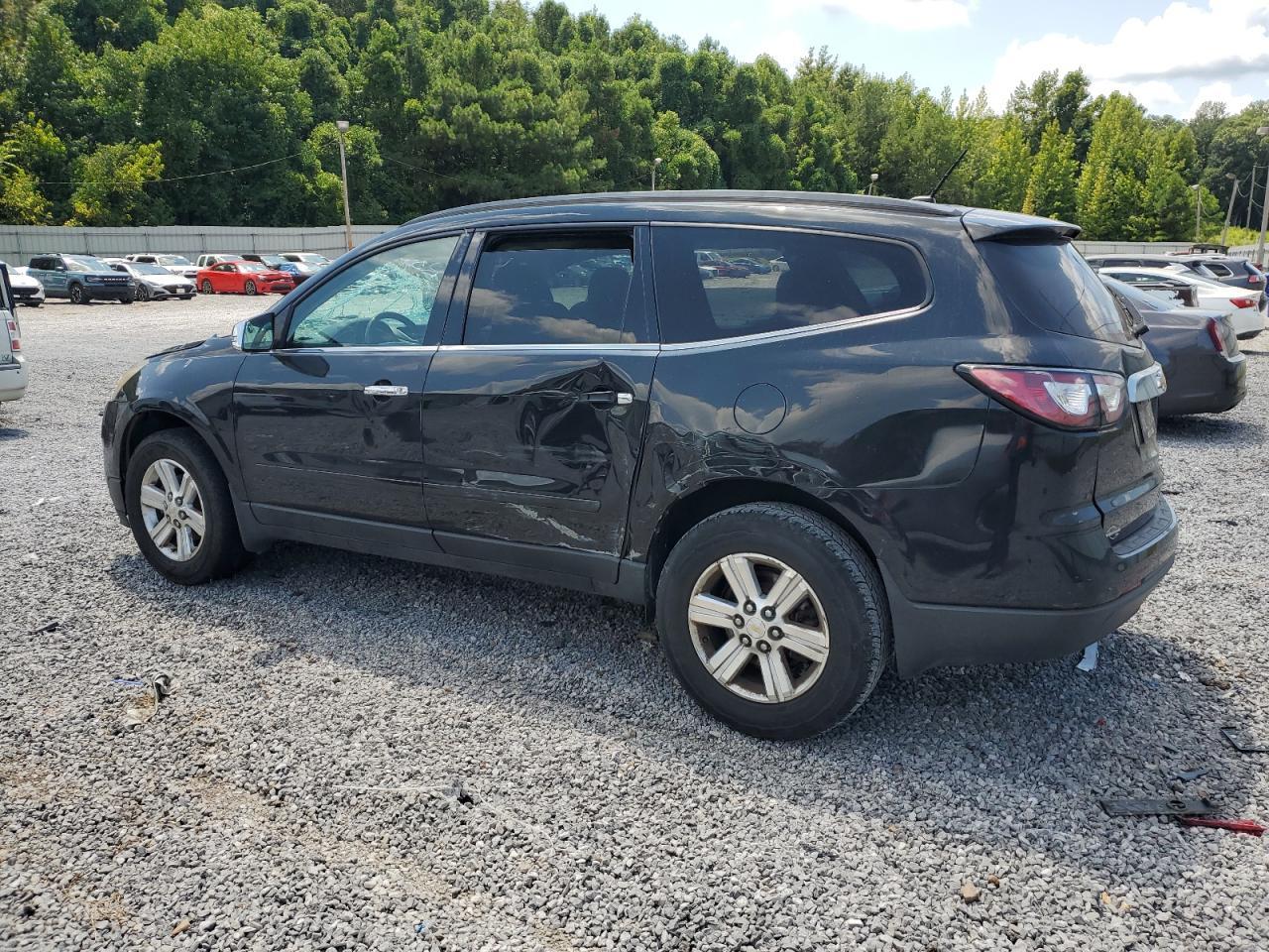 2014 Chevrolet Traverse Lt - Image 2
