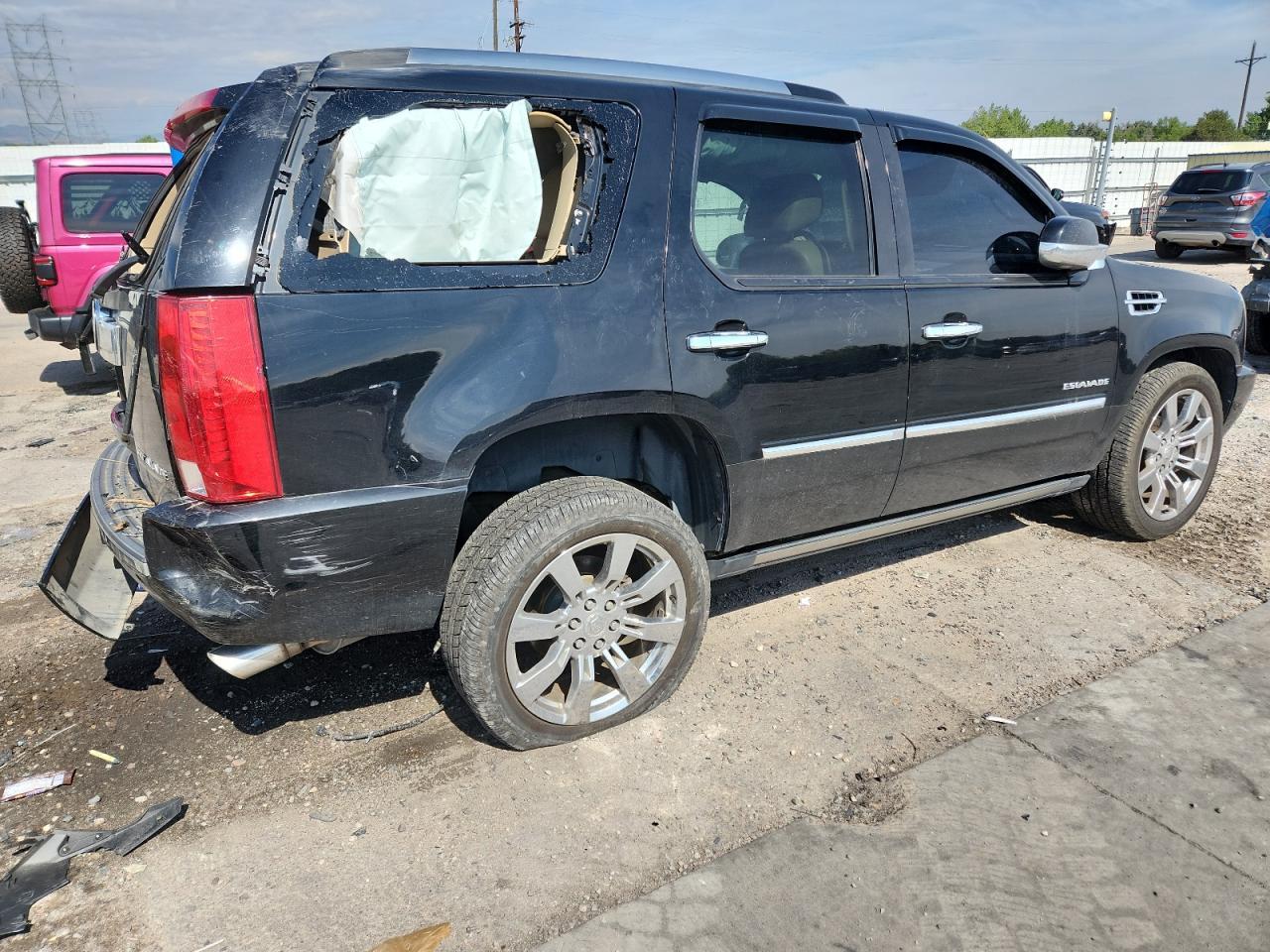 2012 Cadillac Escalade Luxury - Фото 3