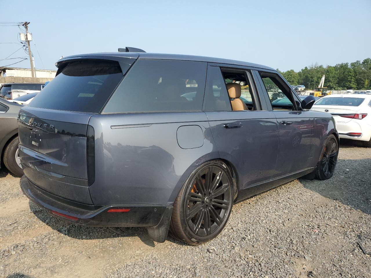 2025 Land Rover Range Rover Se - Фото 3