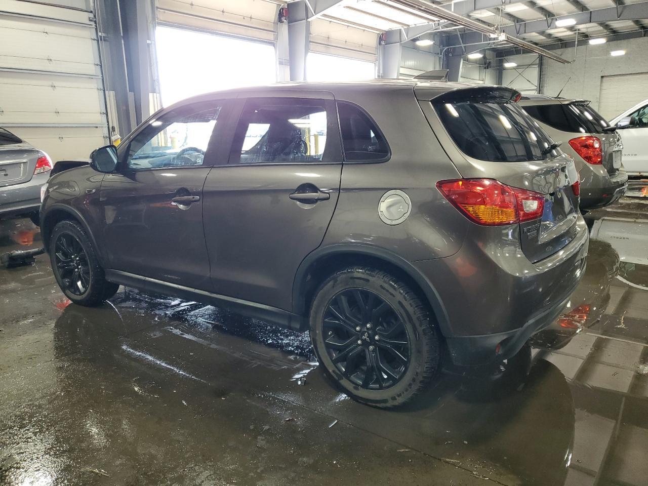 2017 Mitsubishi Outlander Sport Es - Image 2