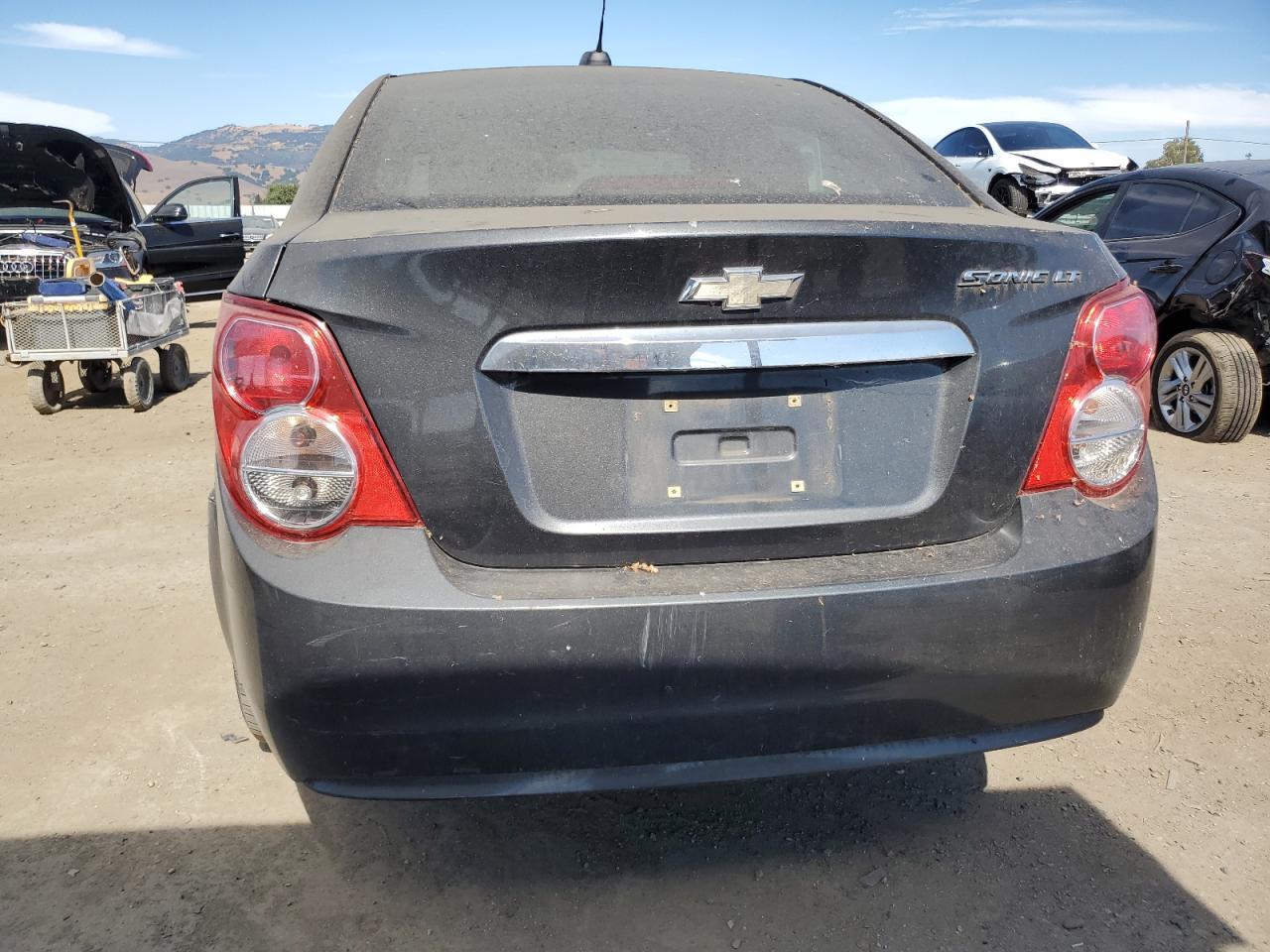 2016 Chevrolet Sonic Lt - Фото 6