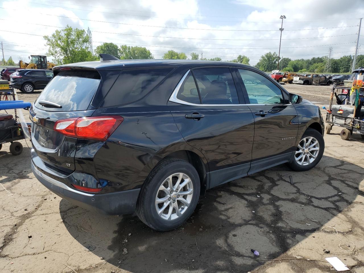 2020 Chevrolet Equinox Lt - Фото 3