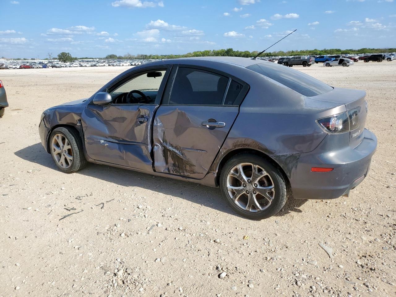2009 Mazda 3 I - Фото 2