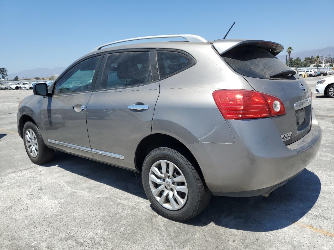 2015 Nissan Rogue Select S - Фото 2