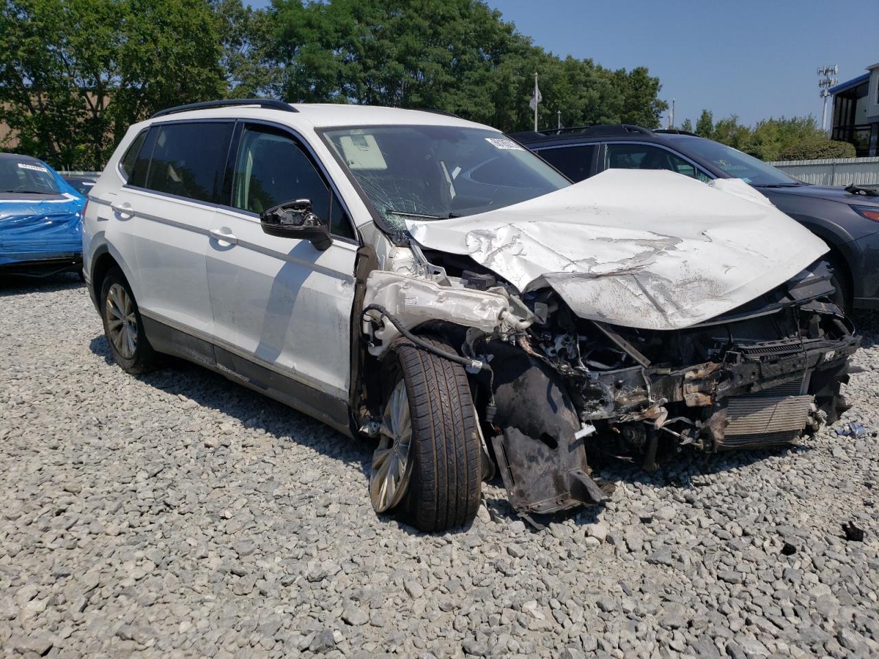 2018 Volkswagen Tiguan Se - Фото 4