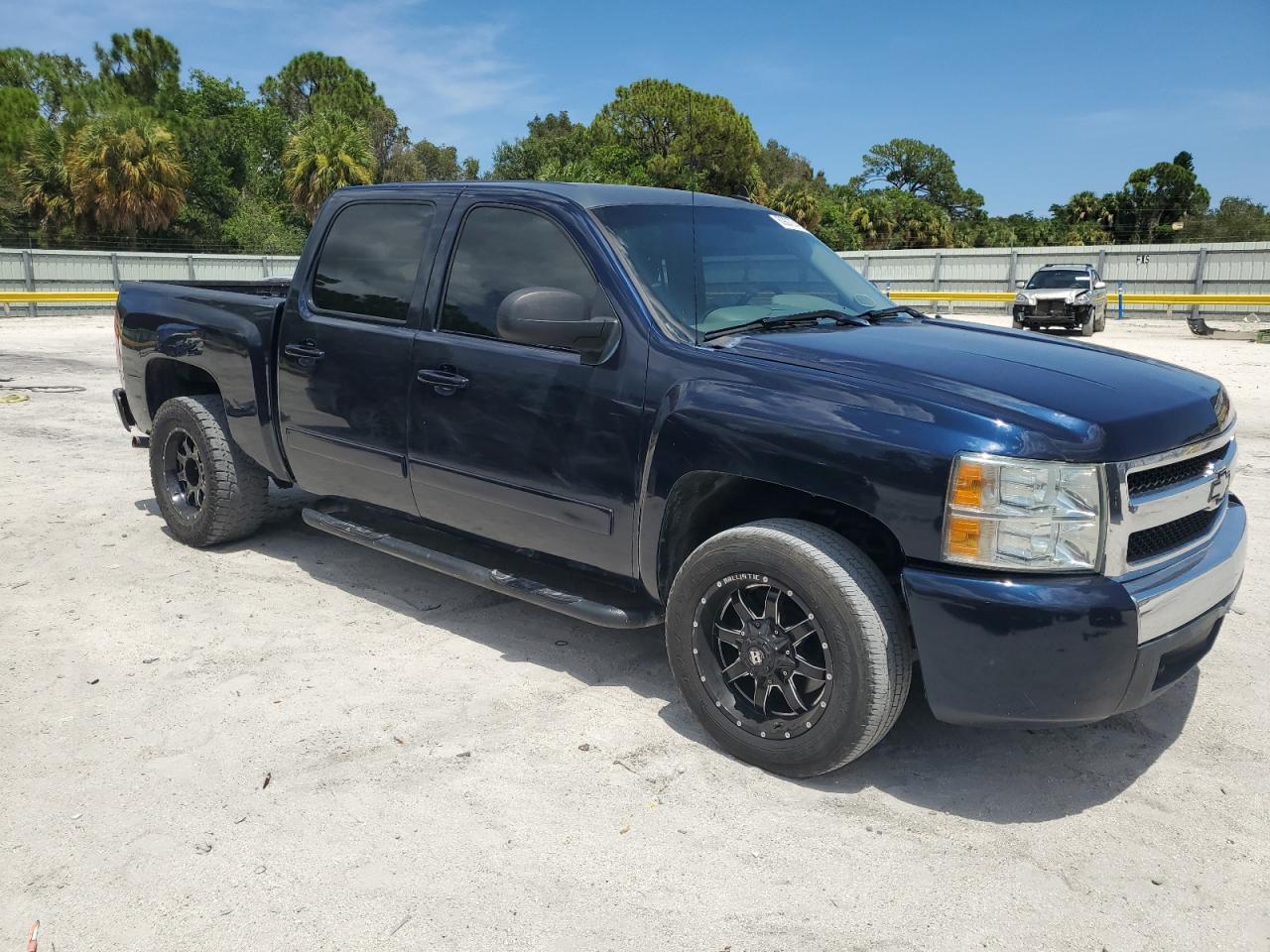2008 Chevrolet Silverado K1500 - Image 4