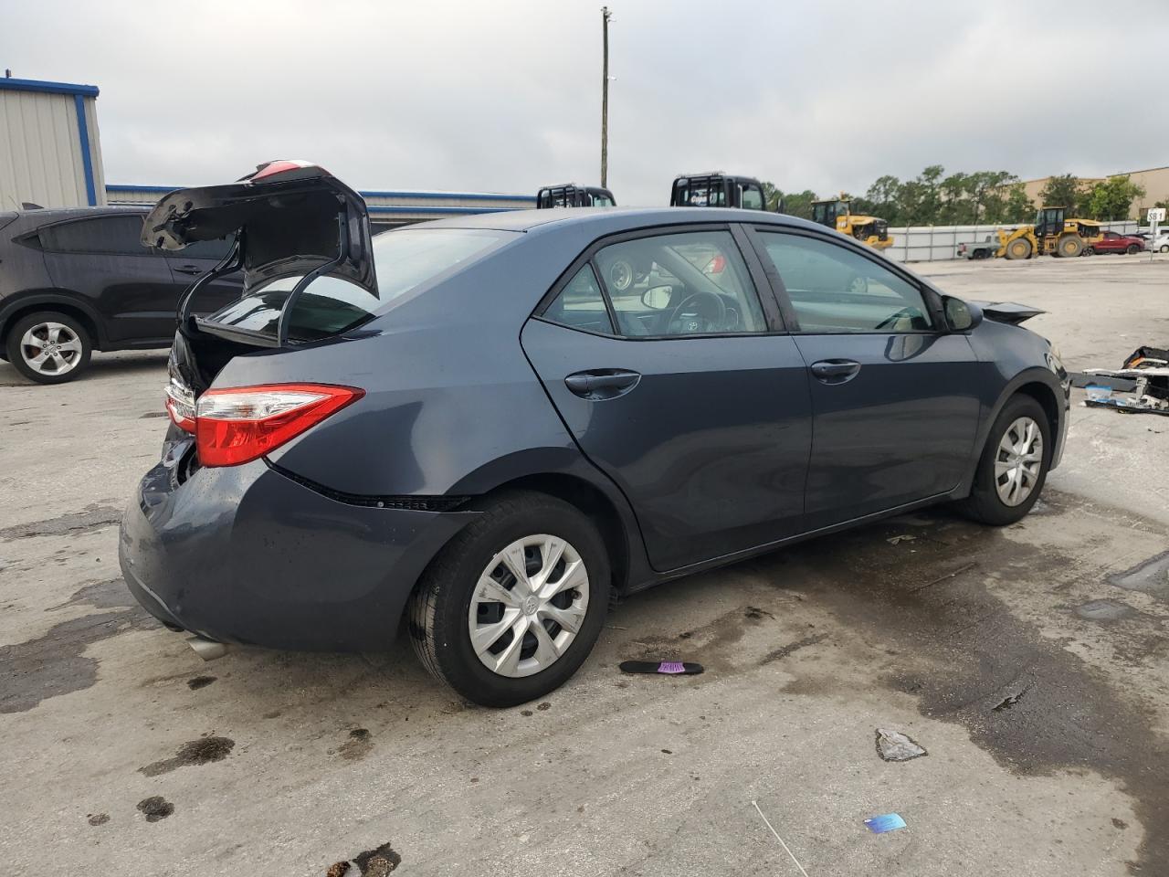 2015 Toyota Corolla L - Фото 3