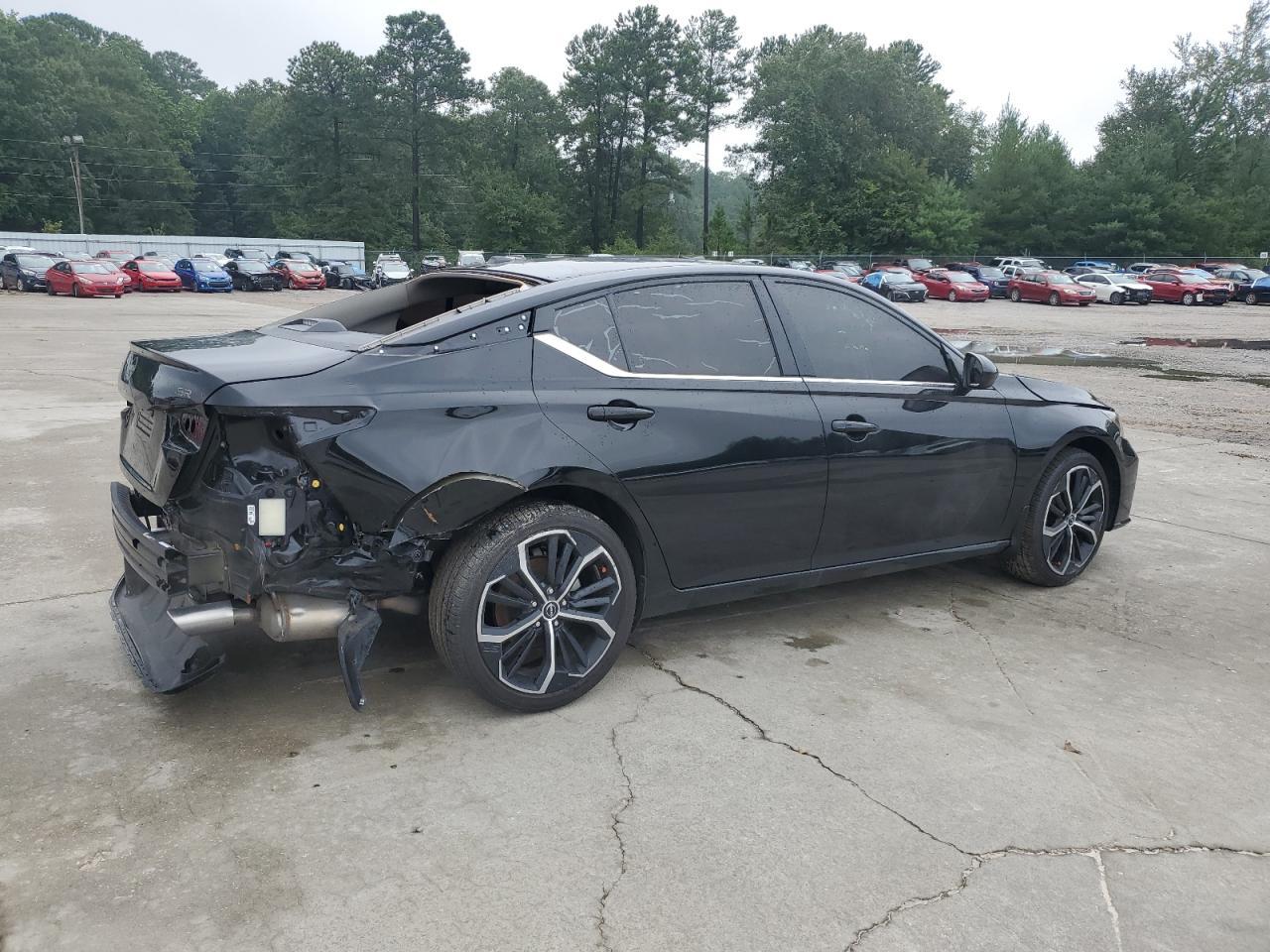 2024 Nissan Altima Sr - Фото 3