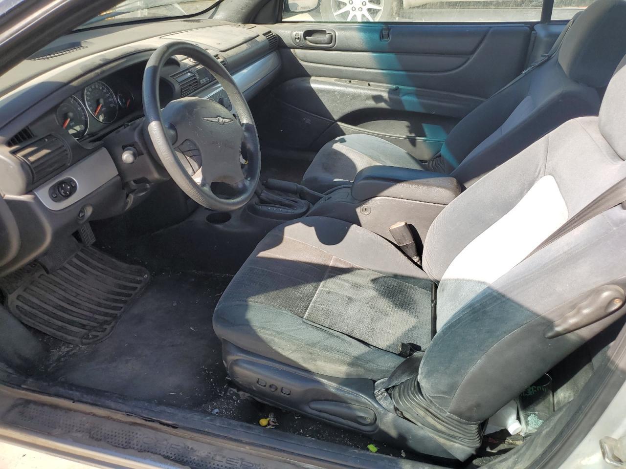 2005 Chrysler Sebring Touring - Фото 7