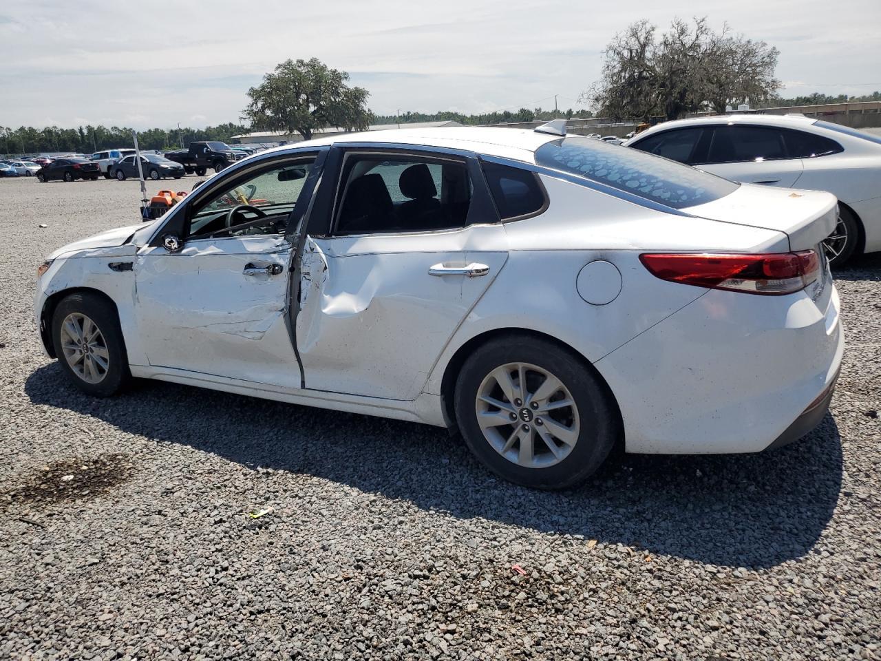 2016 Kia Optima Lx - Фото 2