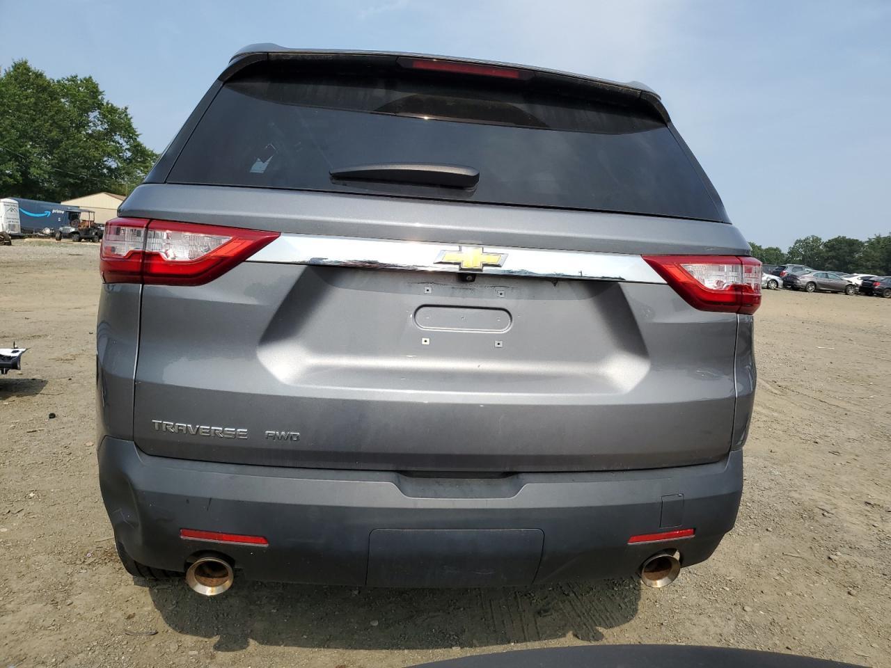 2021 Chevrolet Traverse Ls - Image 6