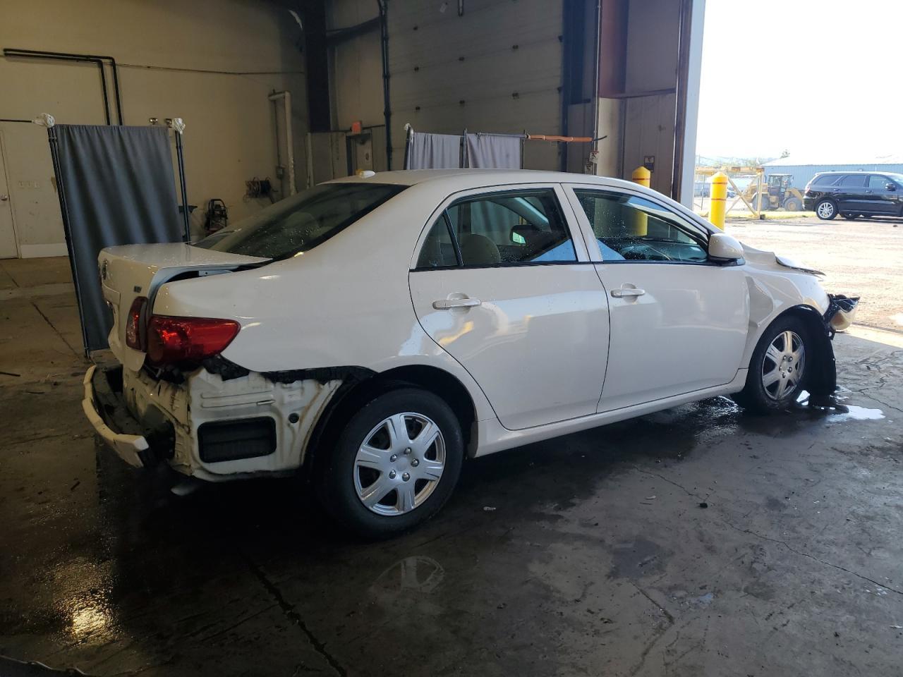 2009 Toyota Corolla Le - Фото 3