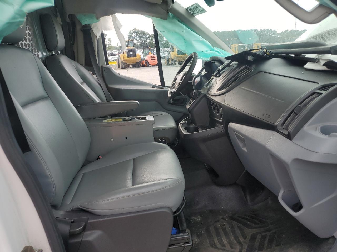 2017 Ford Transit T-250 - Image 7