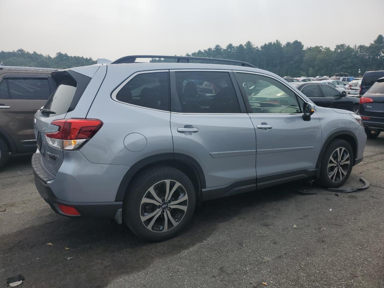 2020 Subaru Forester Limited - Фото 3