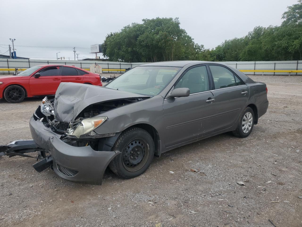2005 Toyota Camry Le