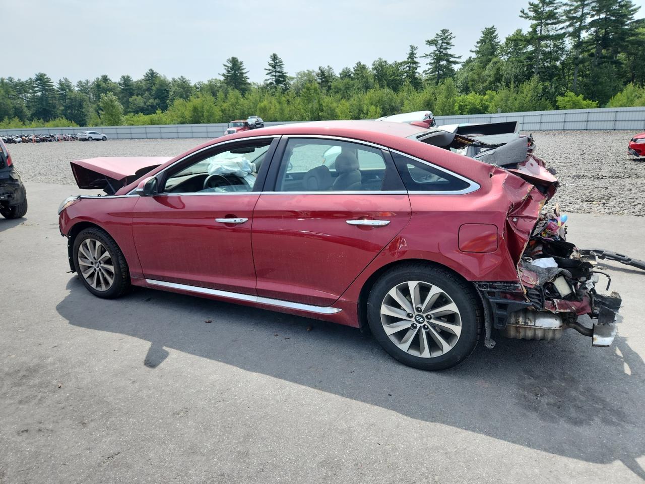 2016 Hyundai Sonata Sport - Image 2