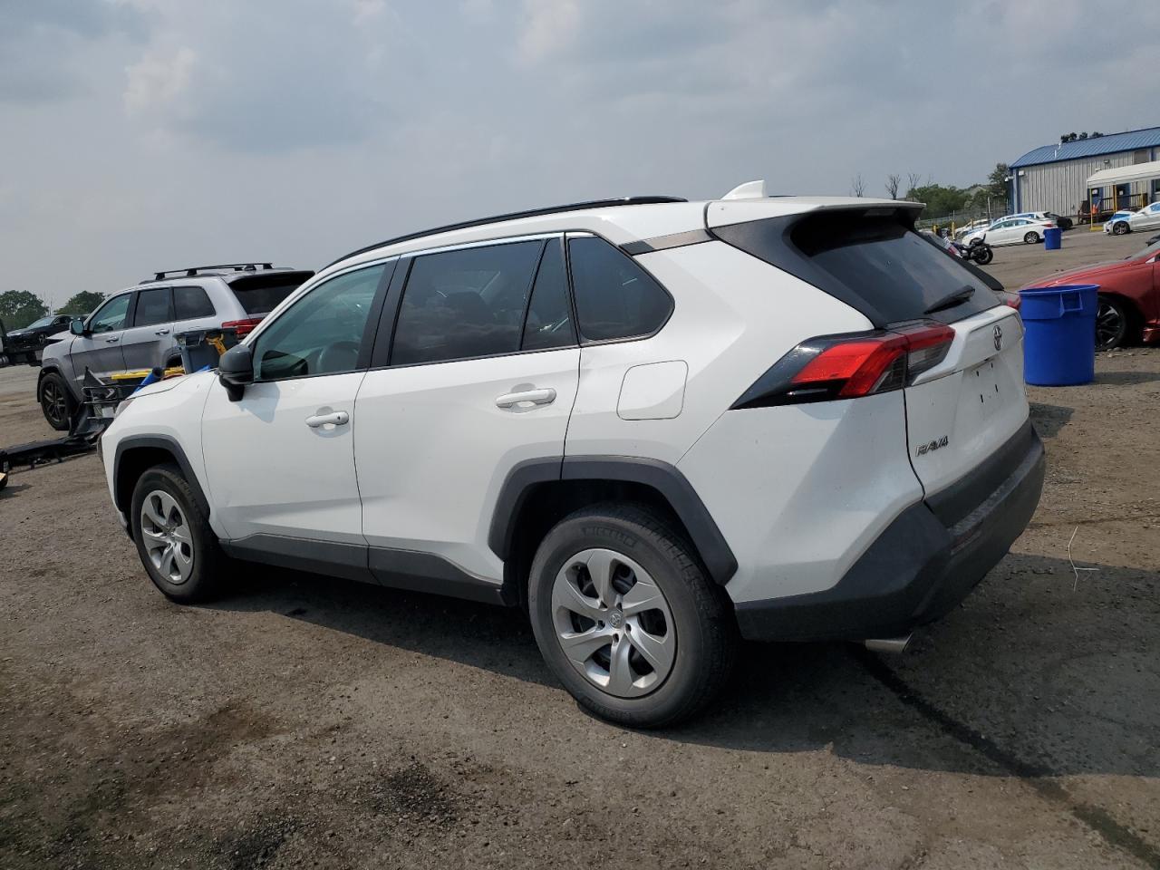2021 Toyota Rav4 Le - Image 2