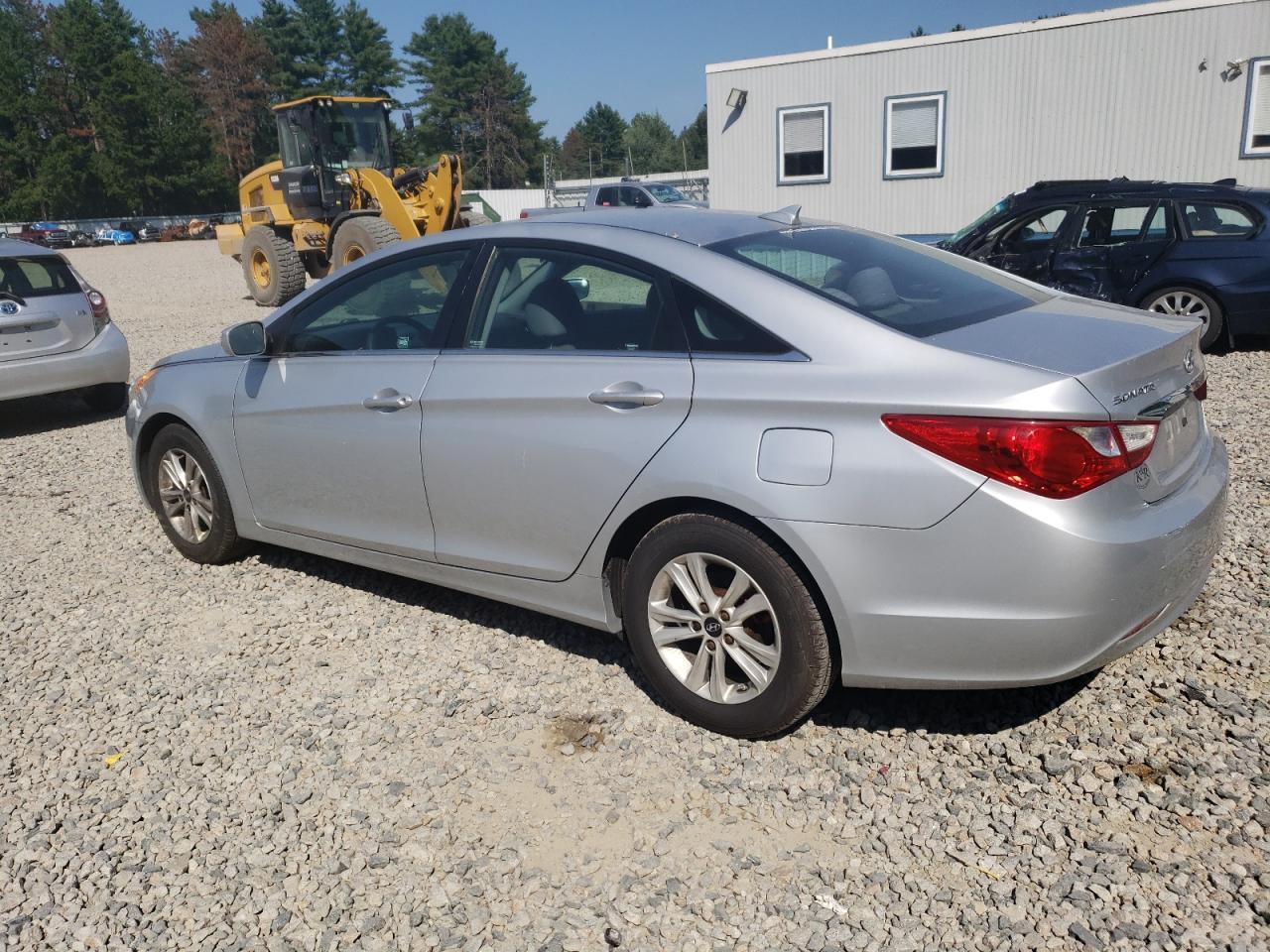 2013 Hyundai Sonata Gls - Фото 2