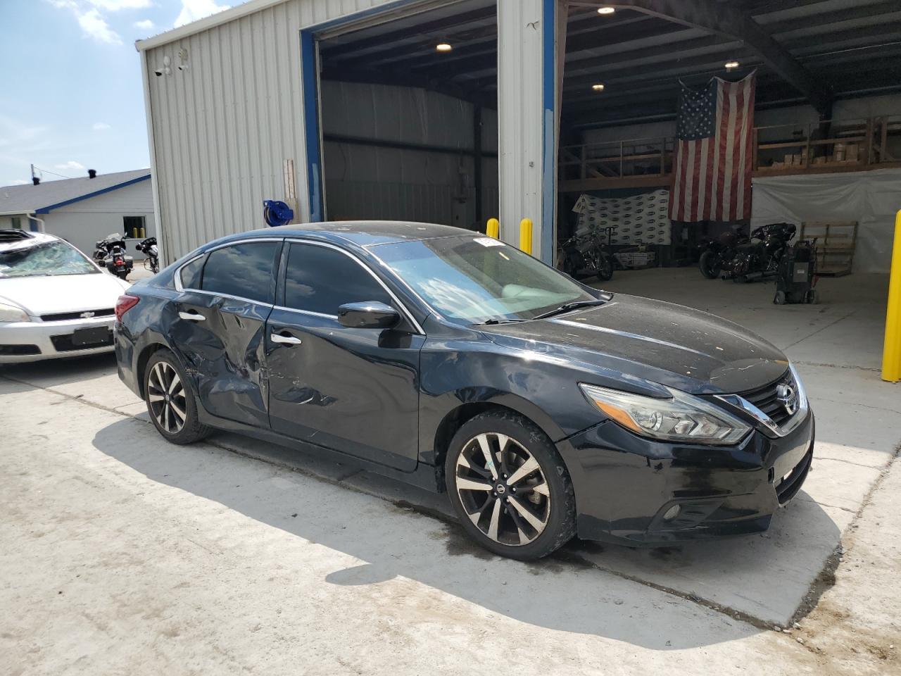2018 Nissan Altima 2.5 - Фото 4
