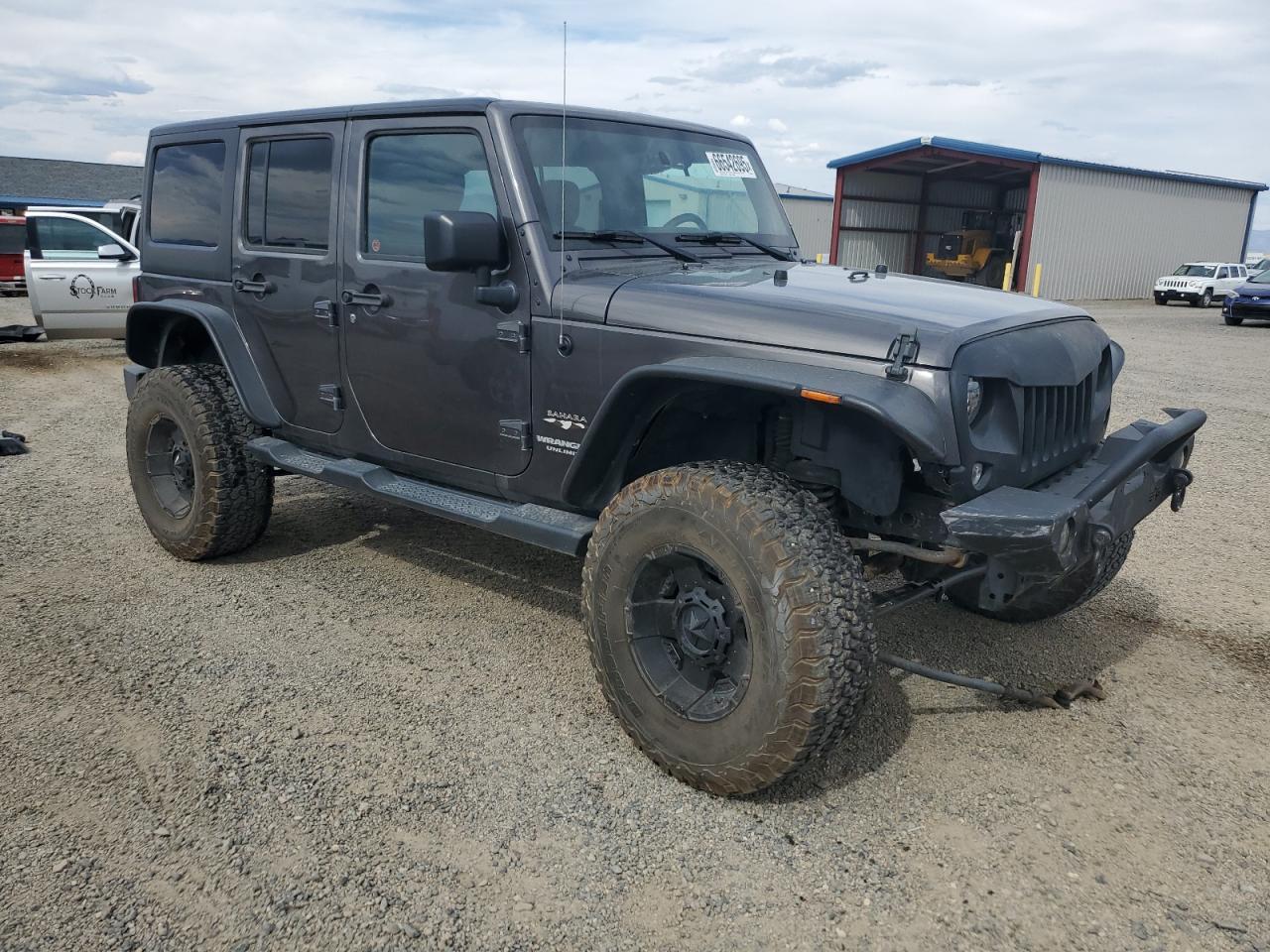 2016 Jeep Wrangler Unlimited Sahara - Фото 4