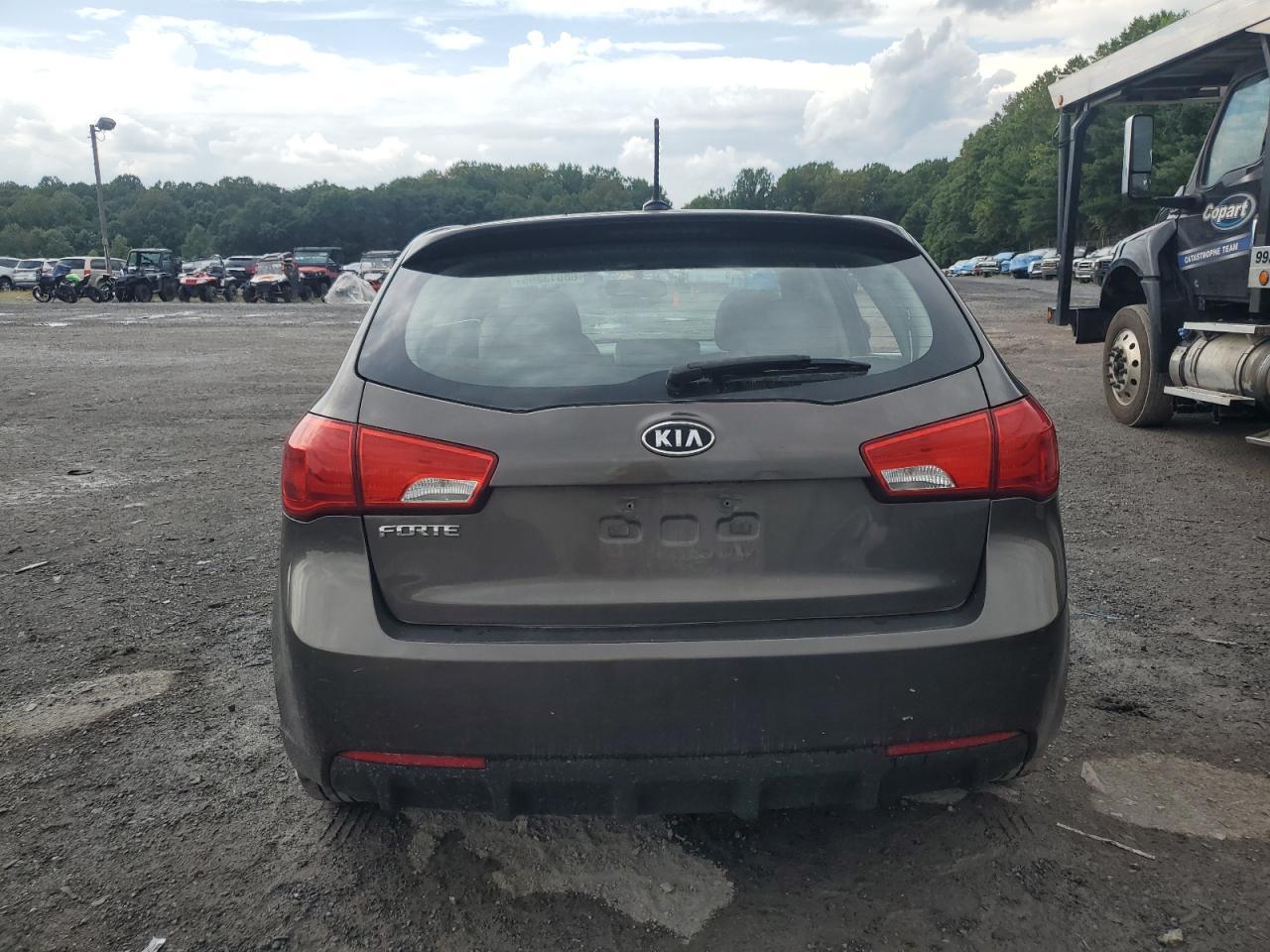 2012 Kia Forte Ex - Image 6
