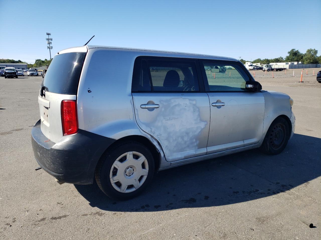 2008 Toyota Scion Xb - Image 3