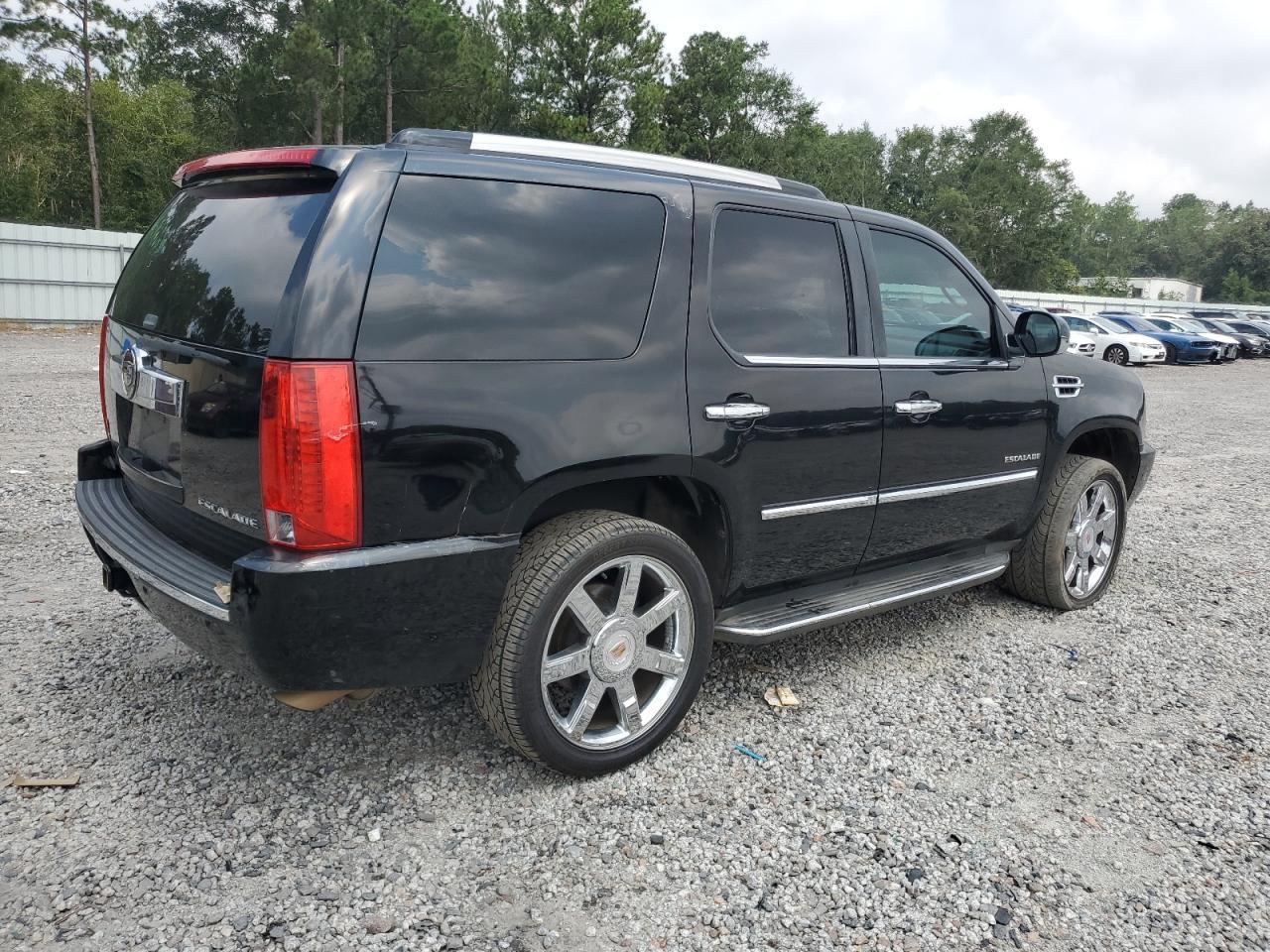 2012 Cadillac Escalade Luxury - Фото 3
