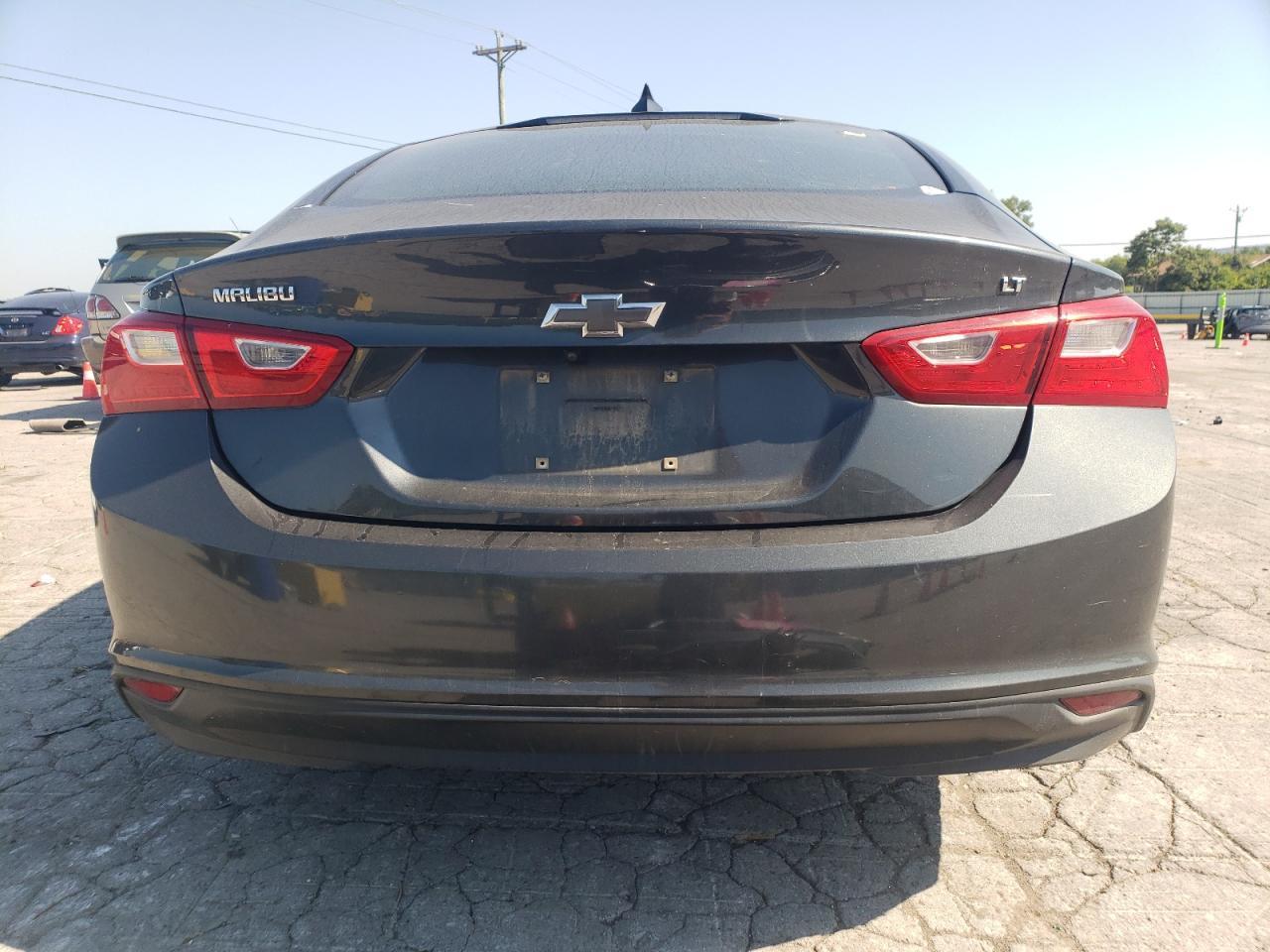 2017 Chevrolet Malibu Lt - Image 6