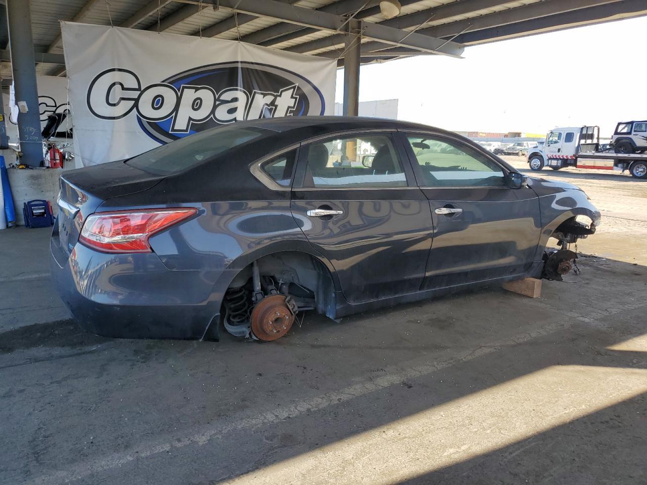 2013 Nissan Altima 2.5 - Image 3