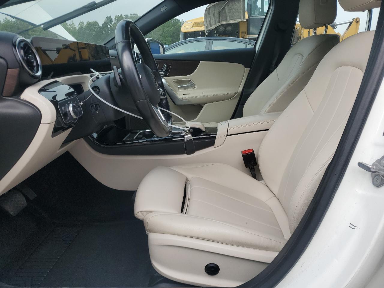 2019 Mercedes-Benz A 220 4Matic - Фото 7