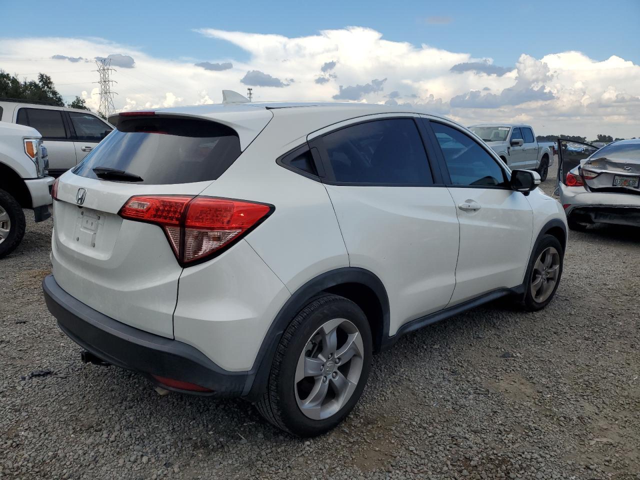 2017 Honda Hr-V Ex - Фото 3