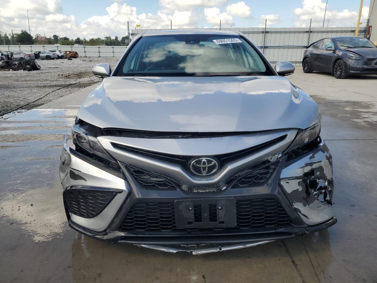 2024 Toyota Camry Se Night Shade - Image 5