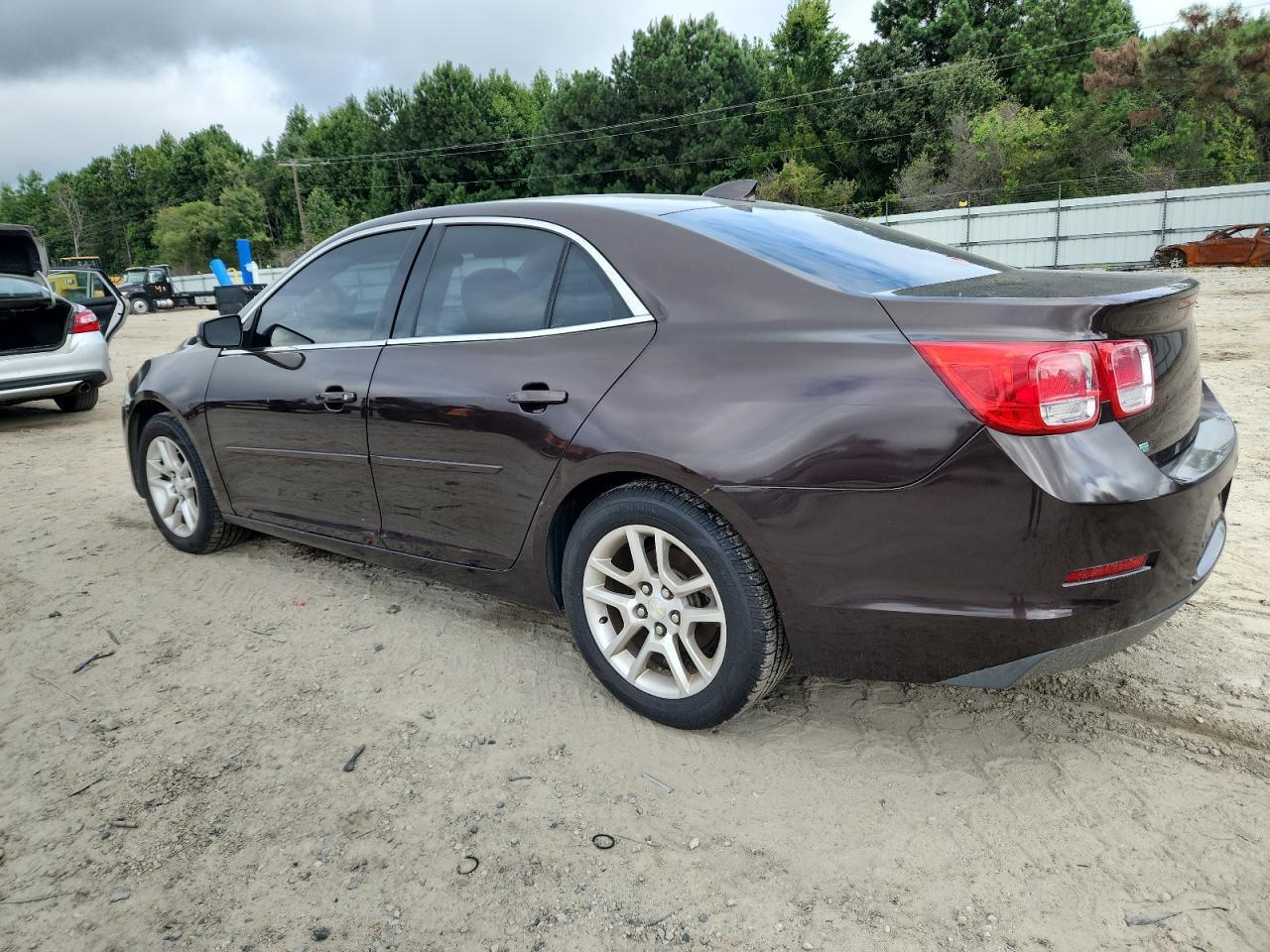 2015 Chevrolet Malibu 1Lt - Фото 2