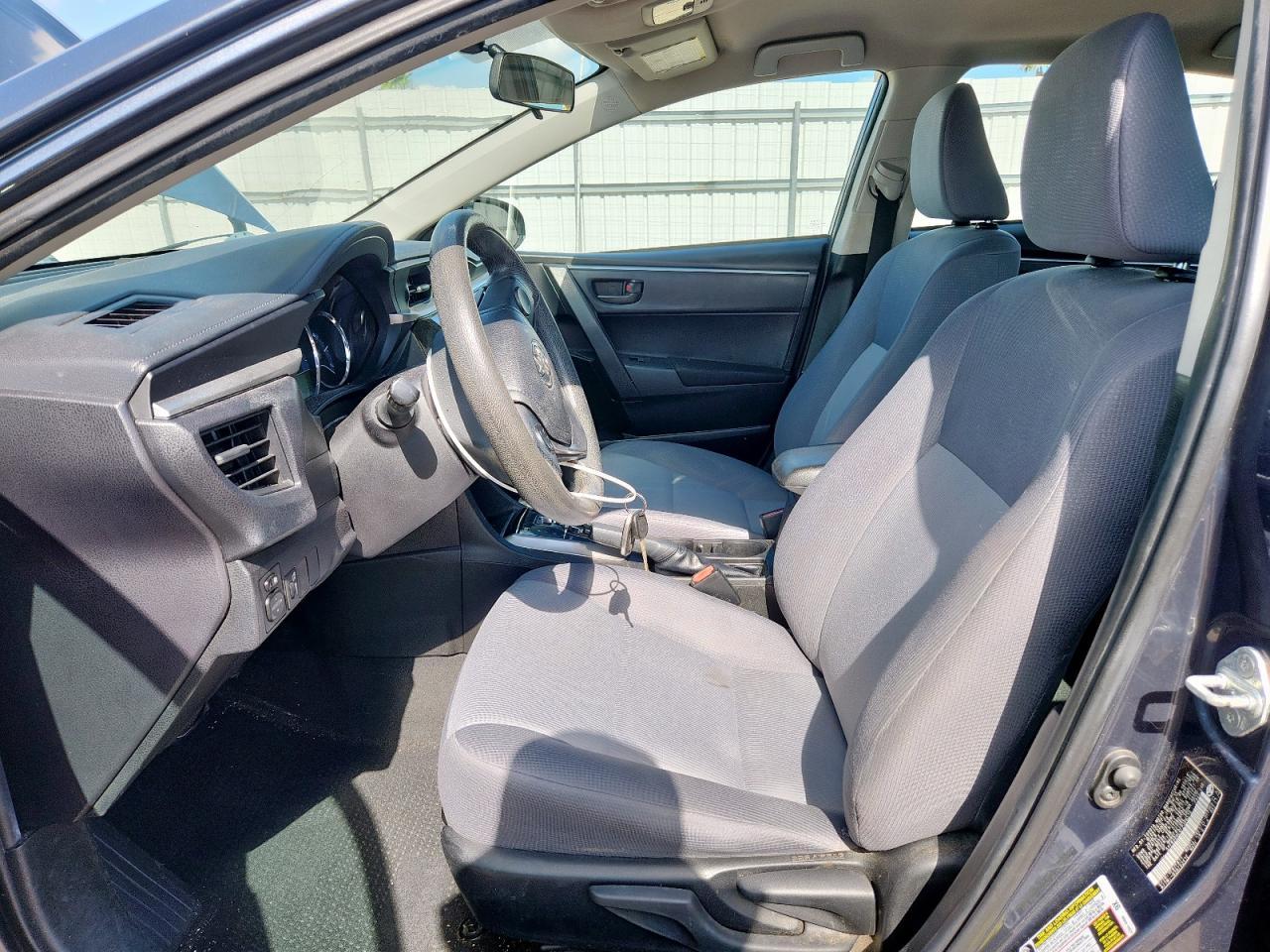 2015 Toyota Corolla L - Фото 7