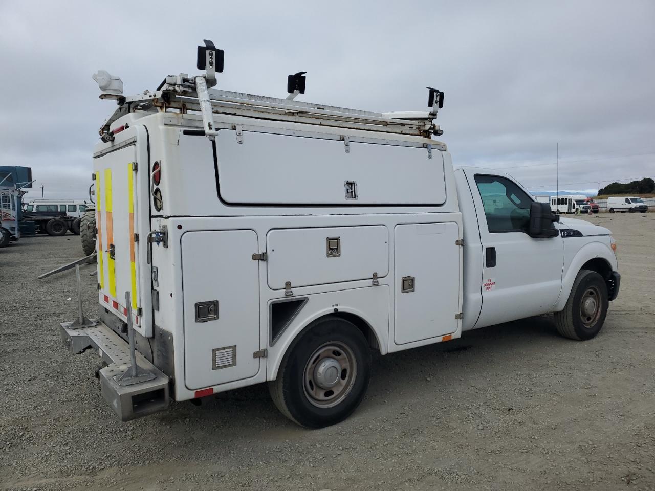 2013 Ford F-350 Sd Utility Truck ** R & D * Cln Title * Pri Fleet ** - Фото 3