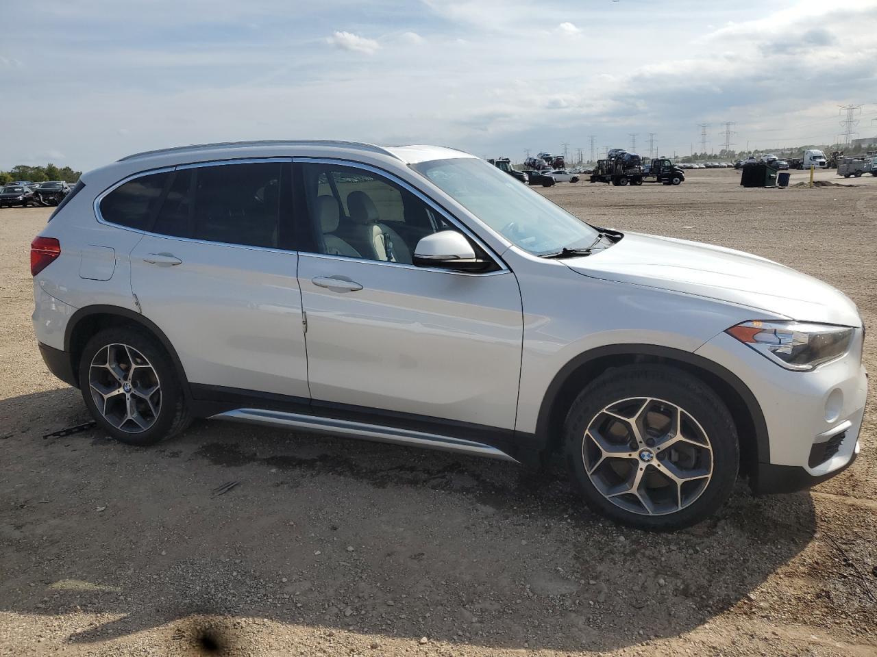 2018 BMW X1 xDrive28I - Фото 4