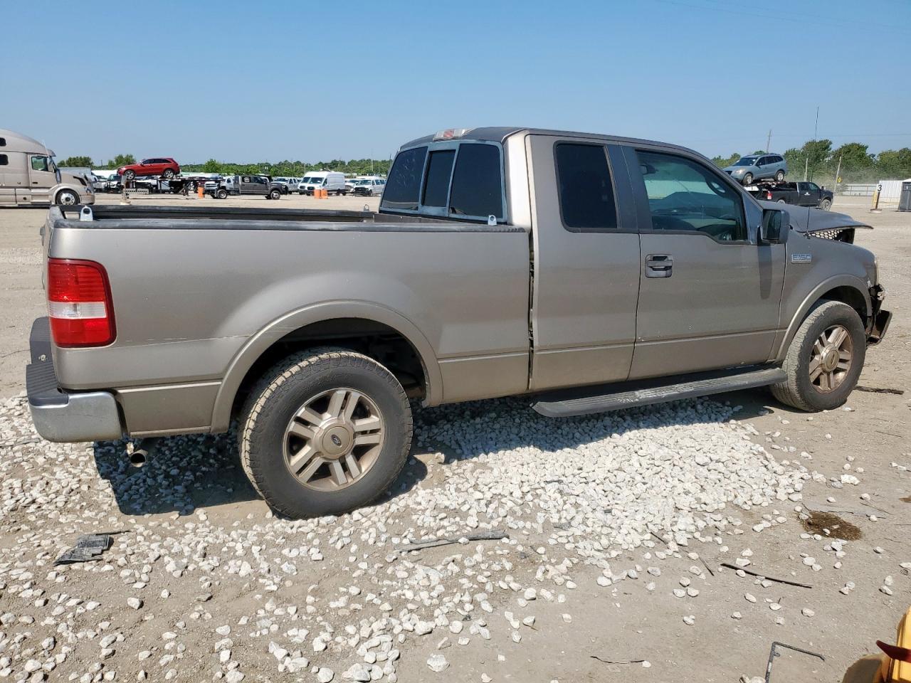 2005 Ford F150 - Image 3