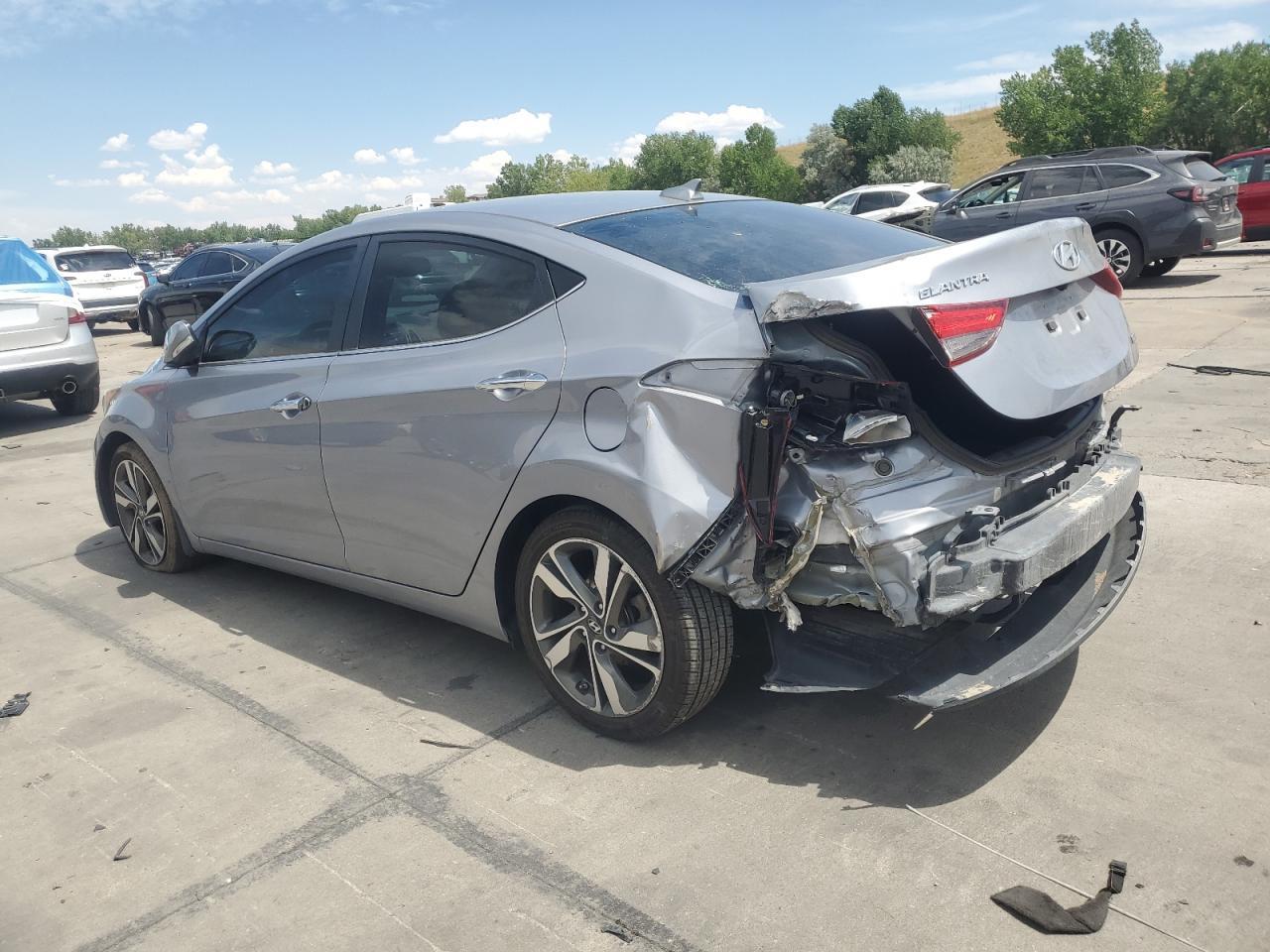 2015 Hyundai Elantra Se - Фото 2