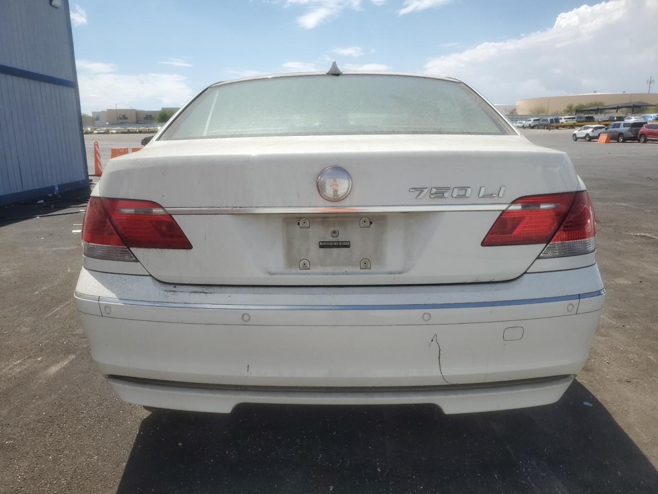 2007 BMW 750 - Фото 6