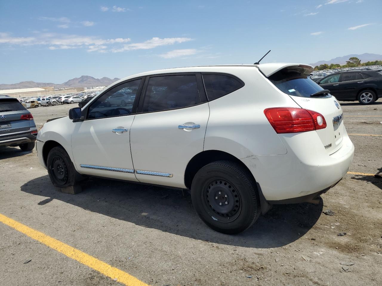 2012 Nissan Rogue S - Image 2