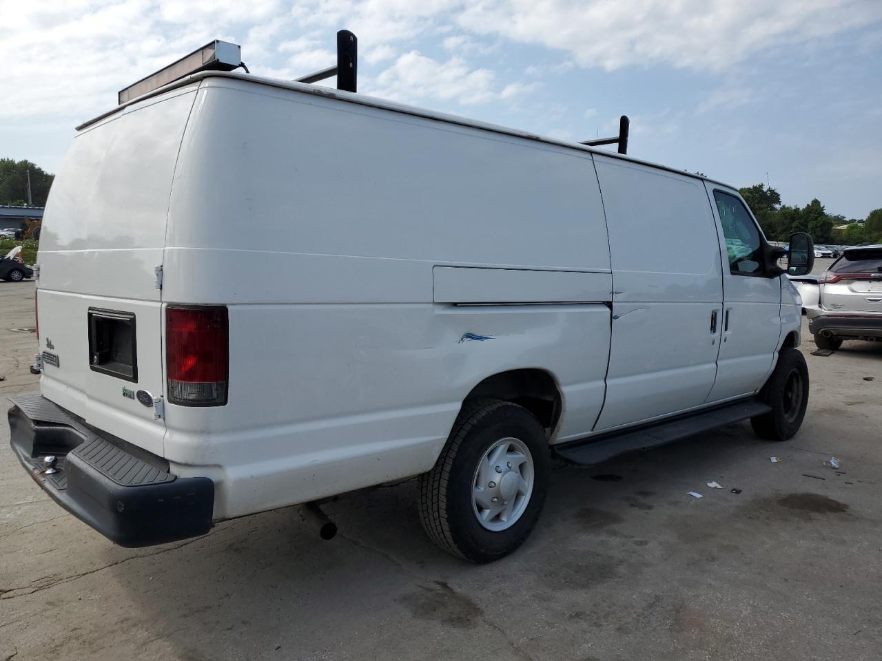 2009 Ford Econoline E350 Super Duty Van - Фото 3