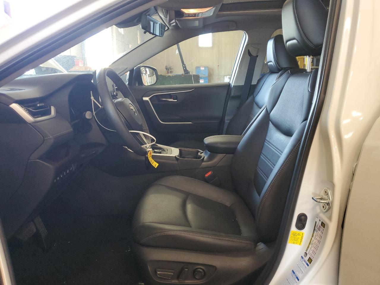 2021 Toyota Rav4 Limited - Image 7