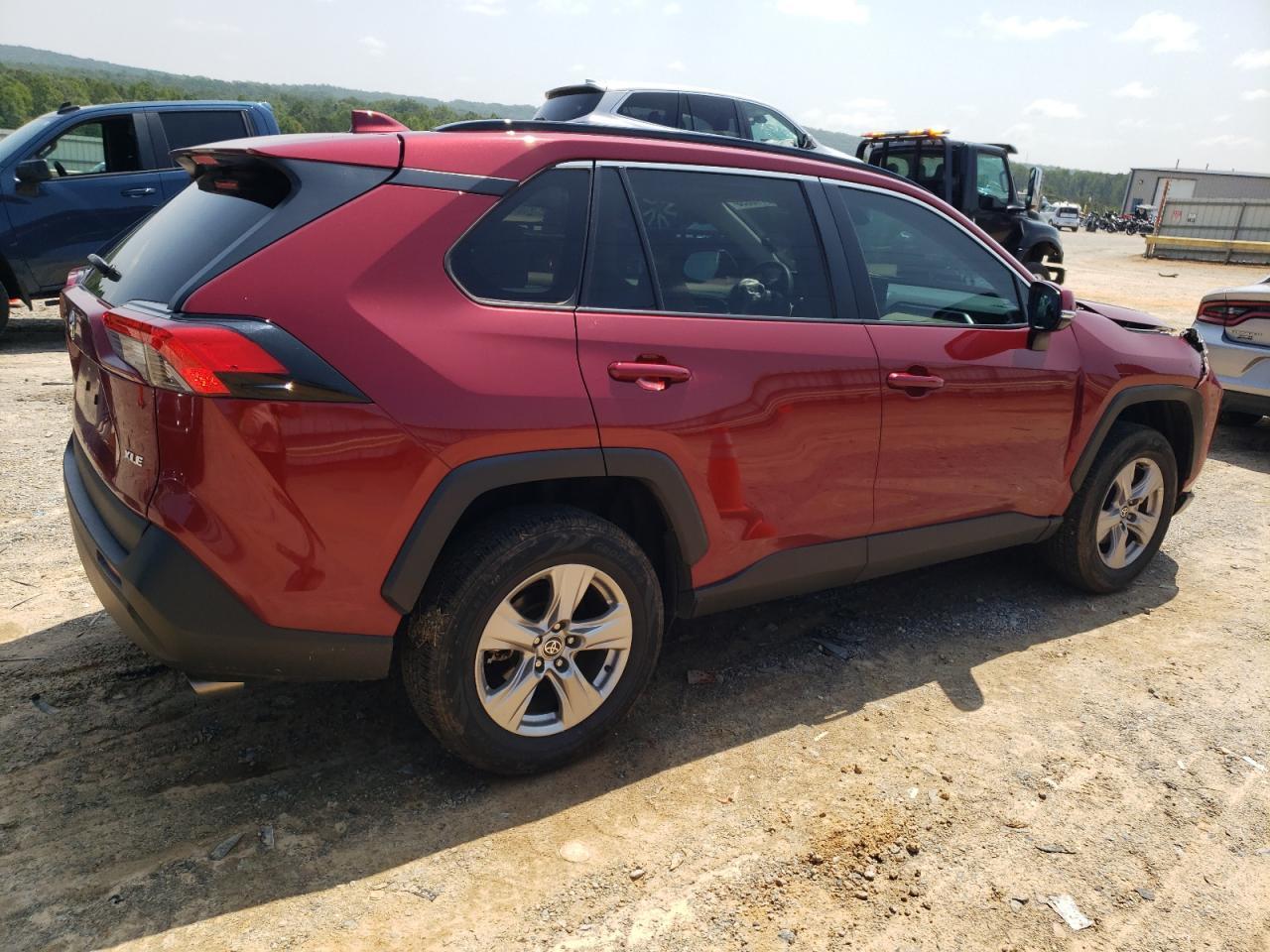 2022 Toyota Rav4 Xle - Фото 3