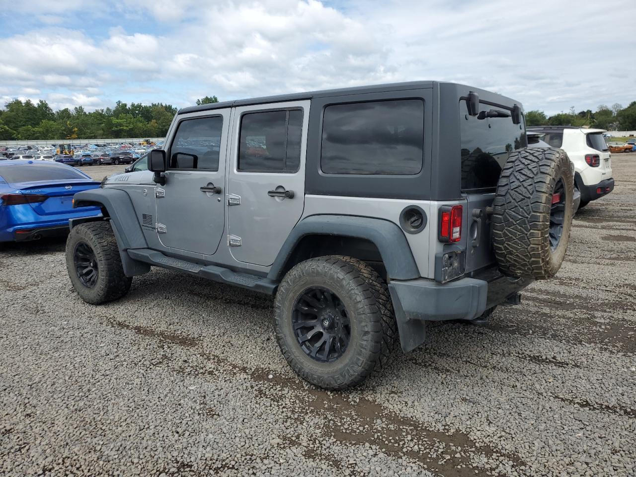 2018 Jeep Wrangler Unlimited Sport - Фото 2