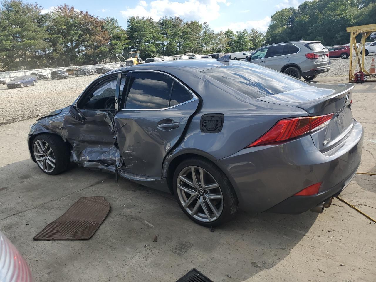 2020 Lexus Is 300 F Sport - Image 2